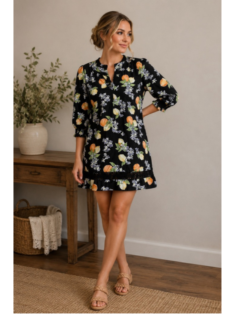 Women's Crown & Ivy Dress Size S Black Floral Summer